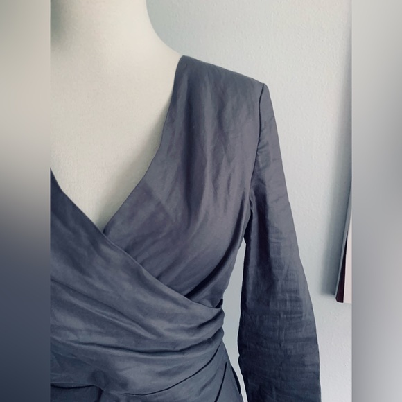 Nicole Miller • Fitted V-Neck Mini Dress • SZ 6 • Retail $440 - Picture 7 of 13